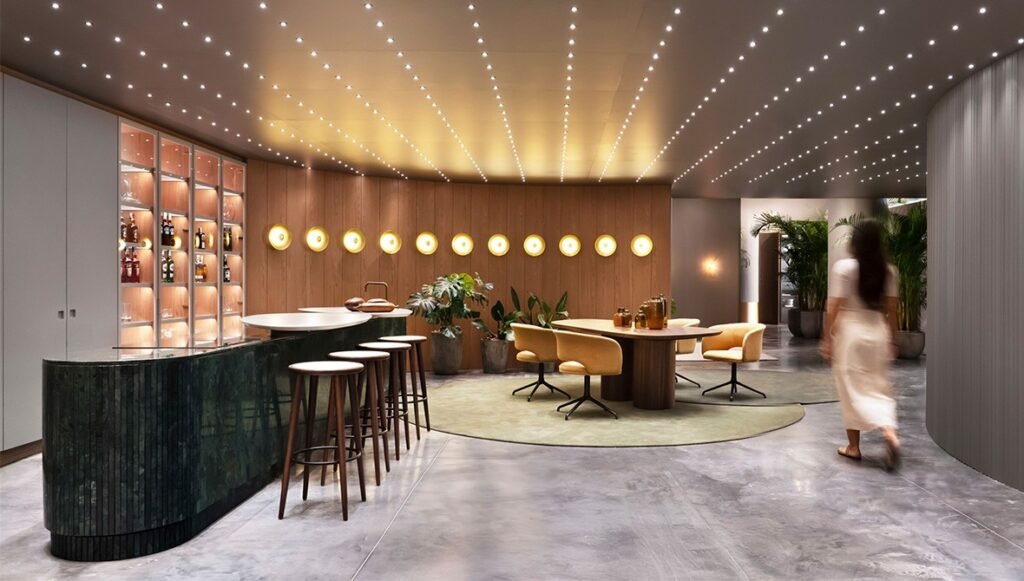 Cozinha Jazz da Todeschini com curvas suaves e design fluido.